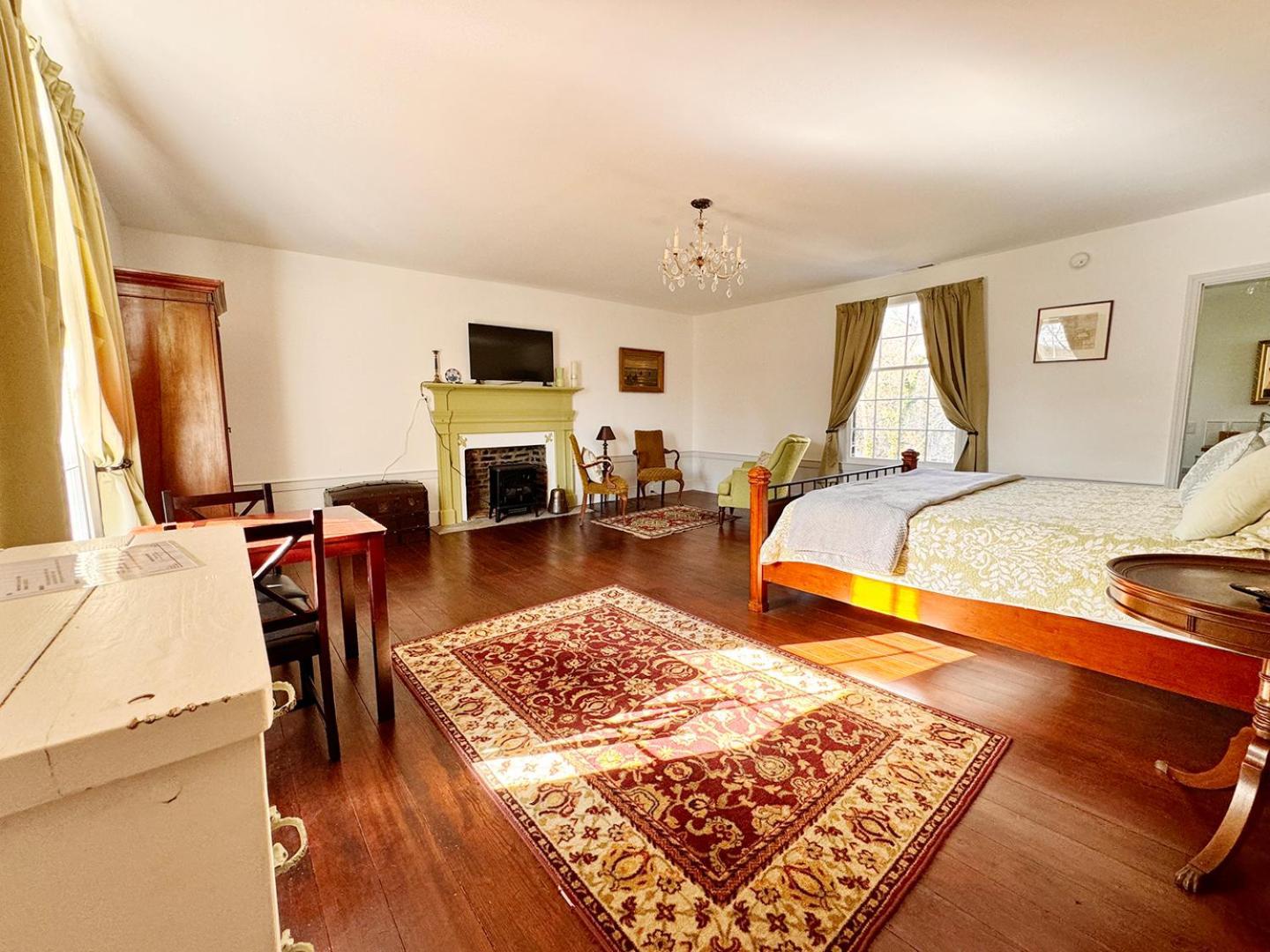 The Sunnyside Sisters Bed And Breakfast Clarksville Exterior photo